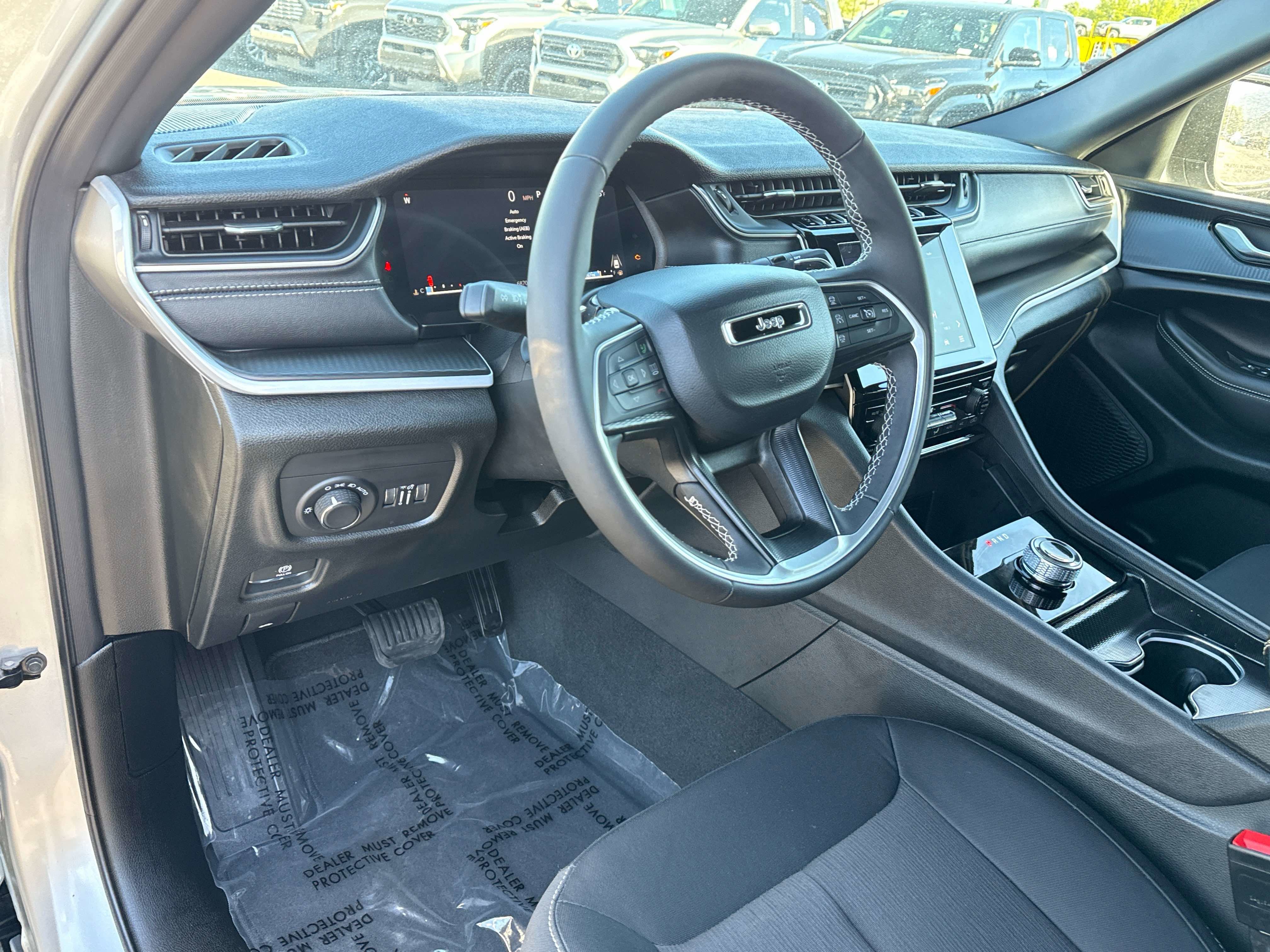 2025 Jeep Grand Cherokee L Laredo X