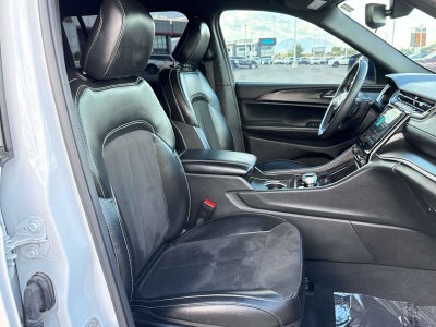 2024 Jeep Grand Cherokee L Altitude