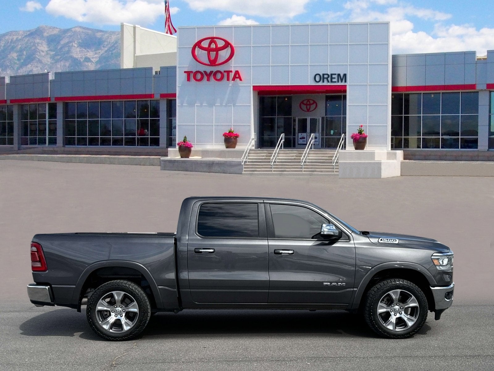 2022 RAM 1500 Laramie