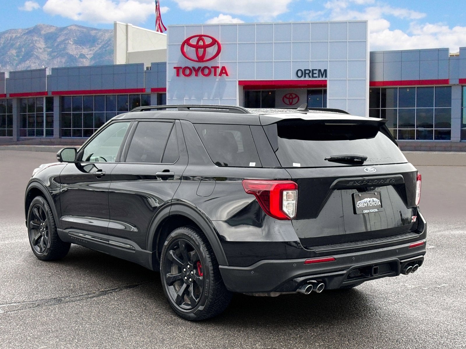 2021 Ford Explorer ST