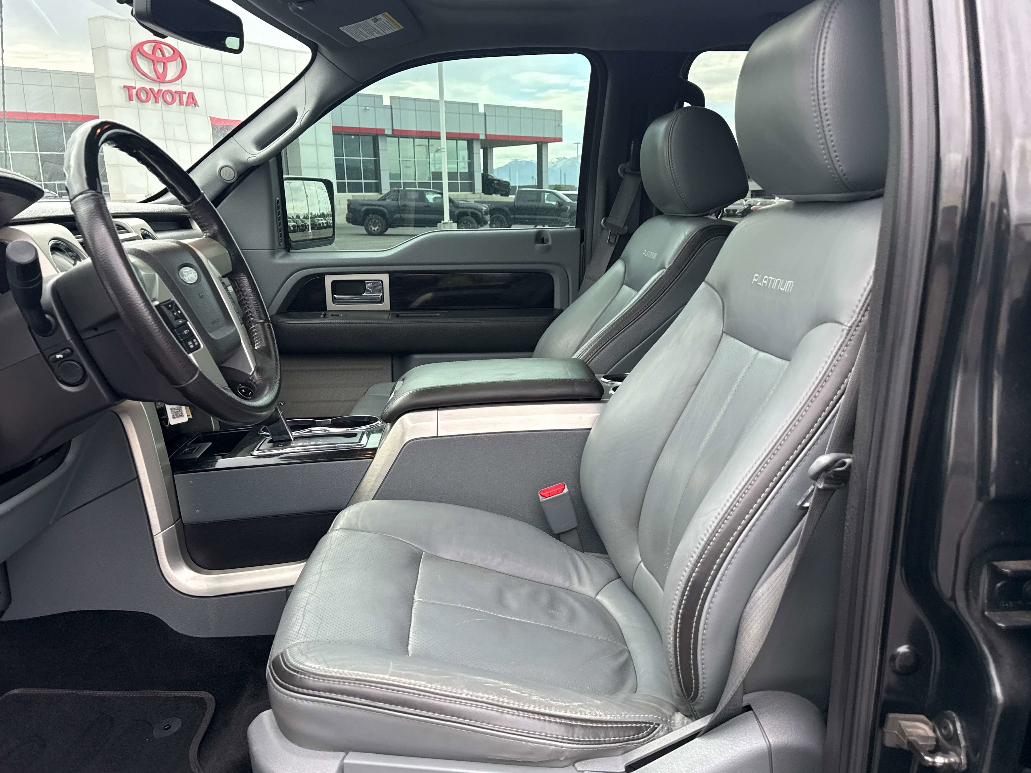2012 Ford F-150 Platinum