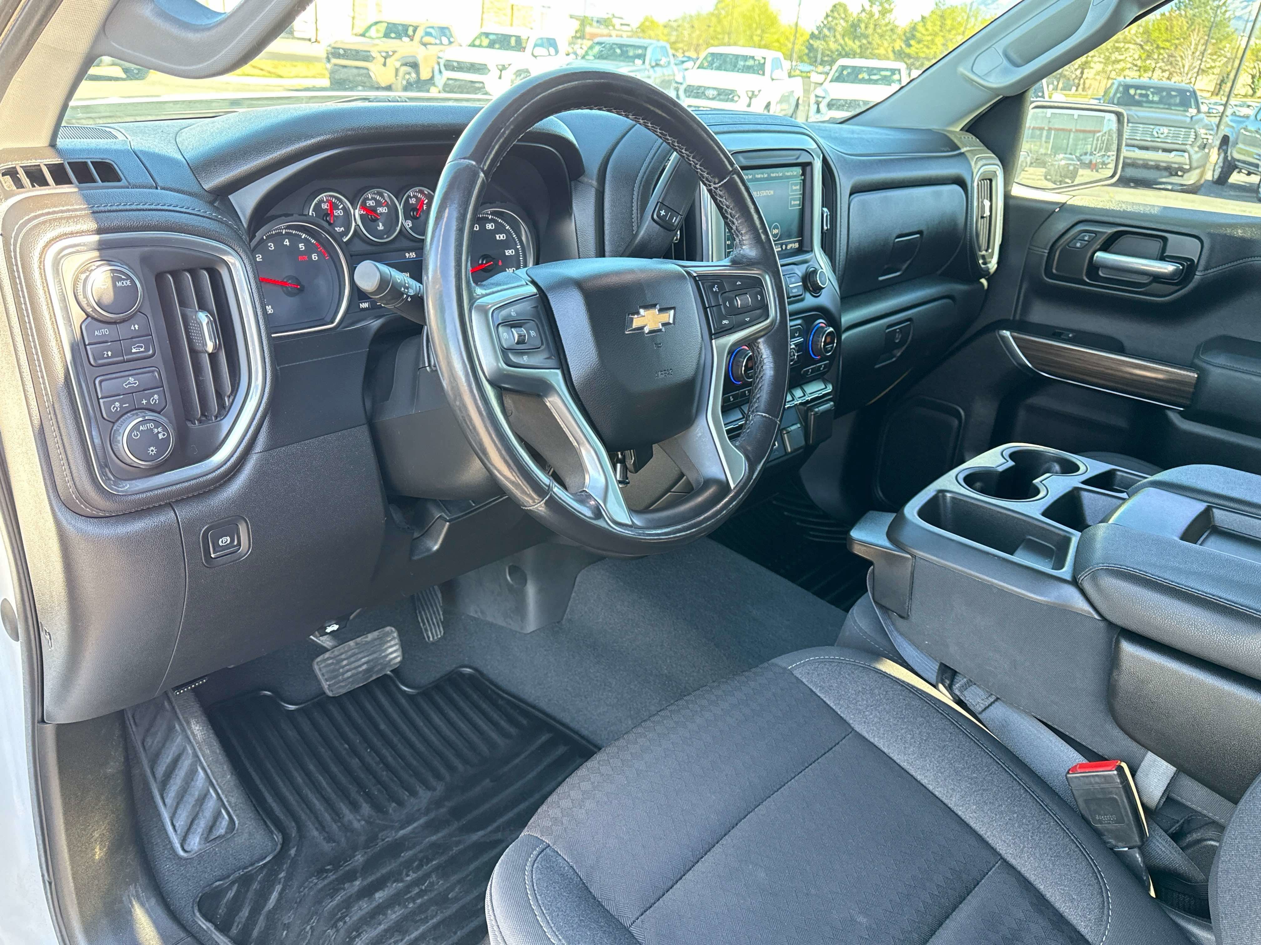 2021 Chevrolet Silverado LT