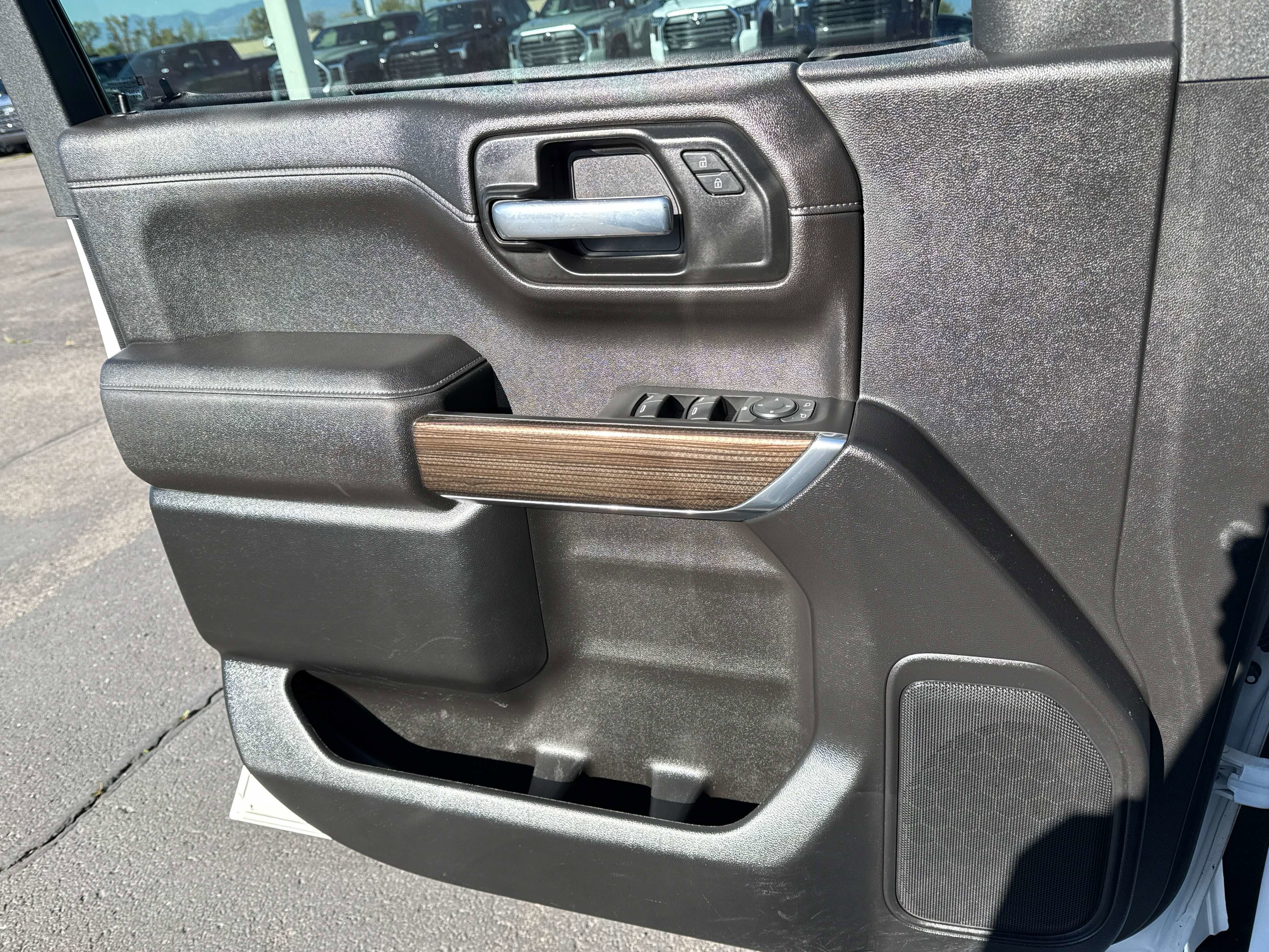 2021 Chevrolet Silverado LT