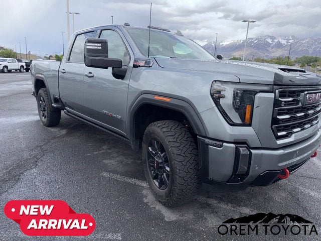 2024 GMC Sierra HD AT4