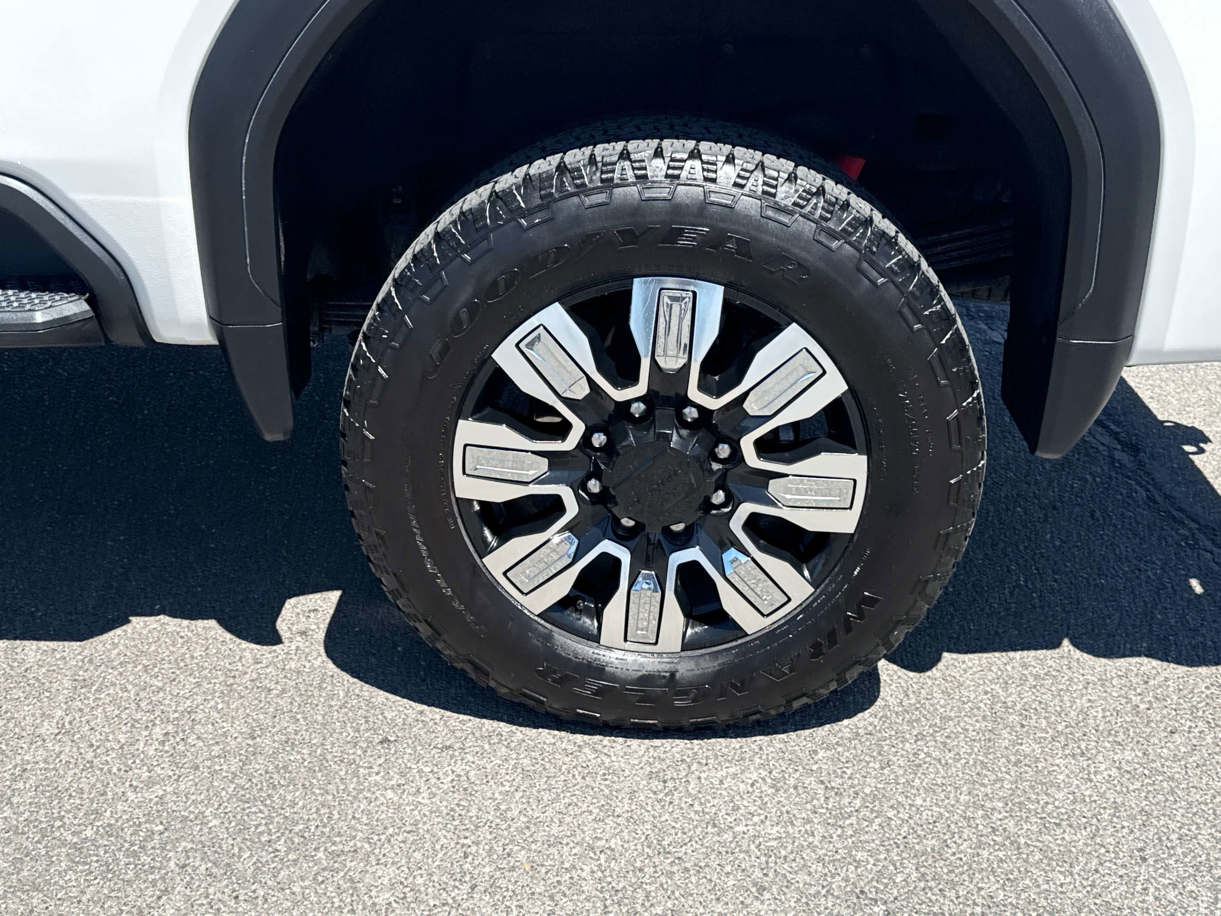 2024 GMC Sierra HD Denali