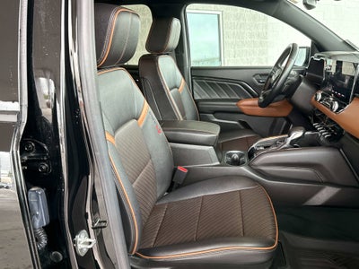 2023 GMC Canyon 4WD AT4