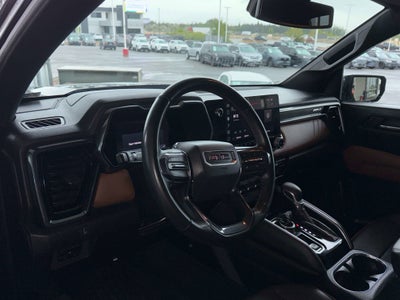 2023 GMC Canyon 4WD AT4