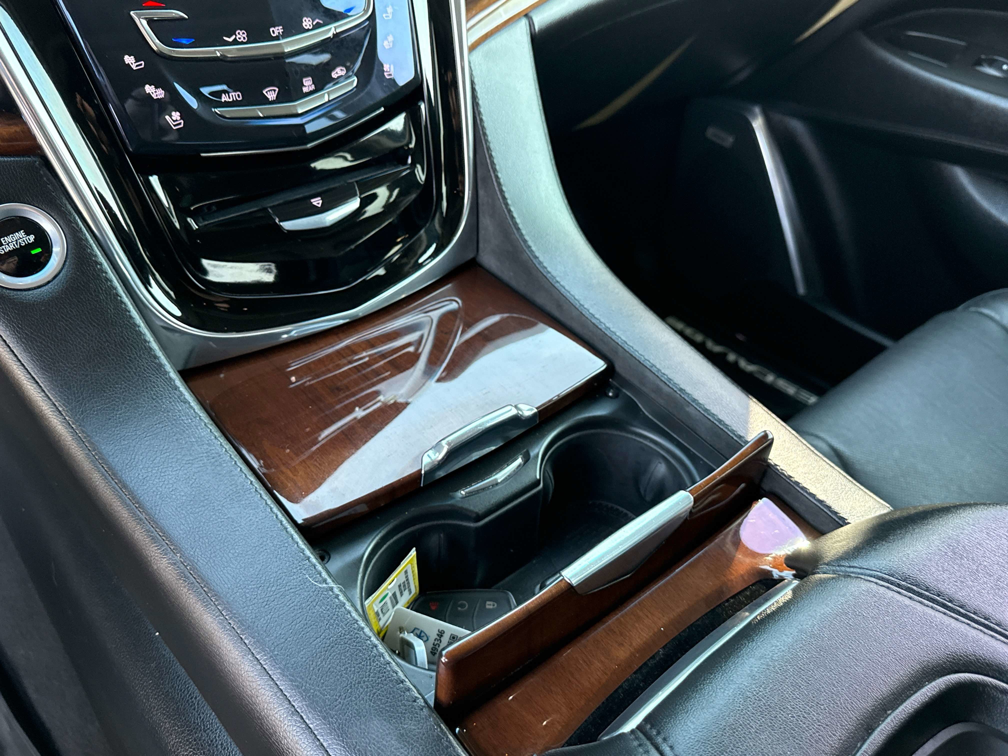 2015 Cadillac Escalade Luxury