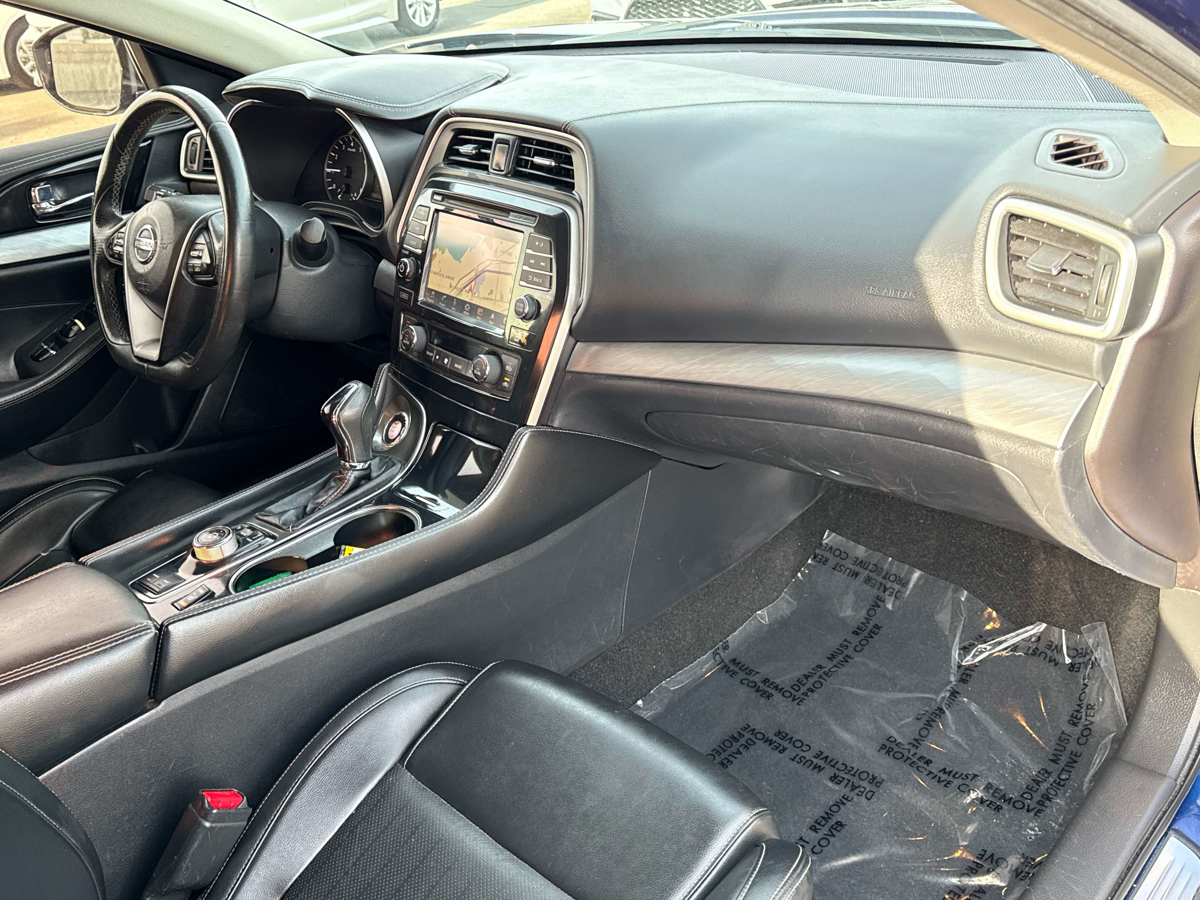 2017 Nissan Maxima SV
