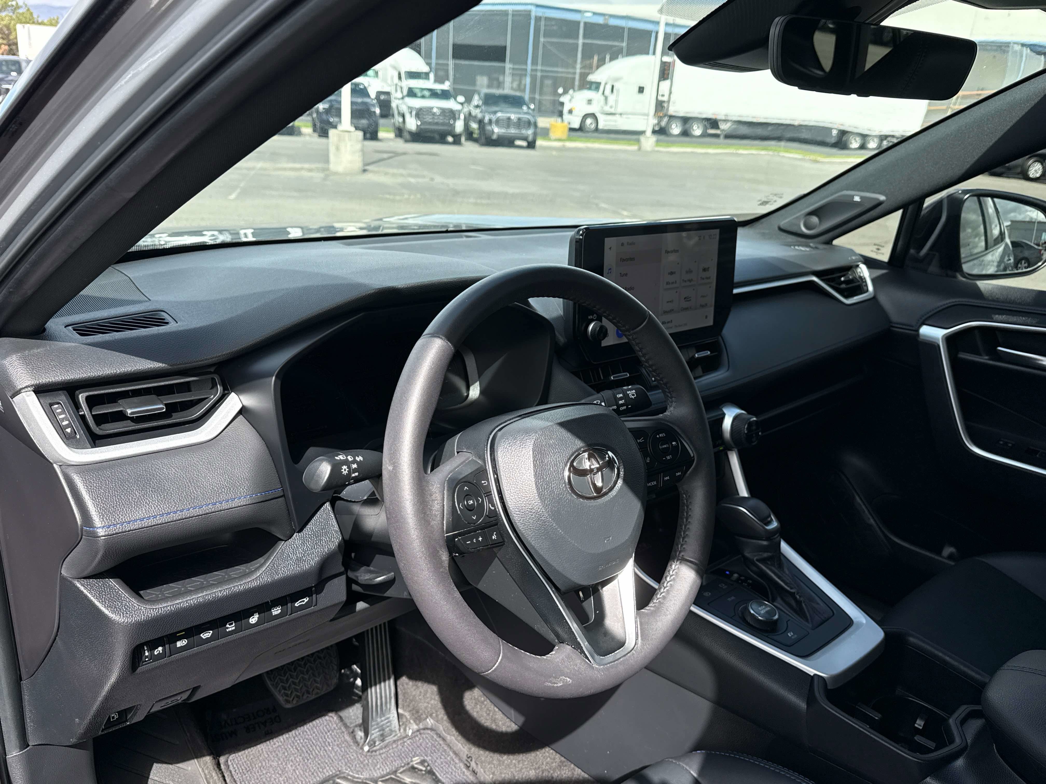 2023 Toyota RAV4 HYBRID Hybrid XSE