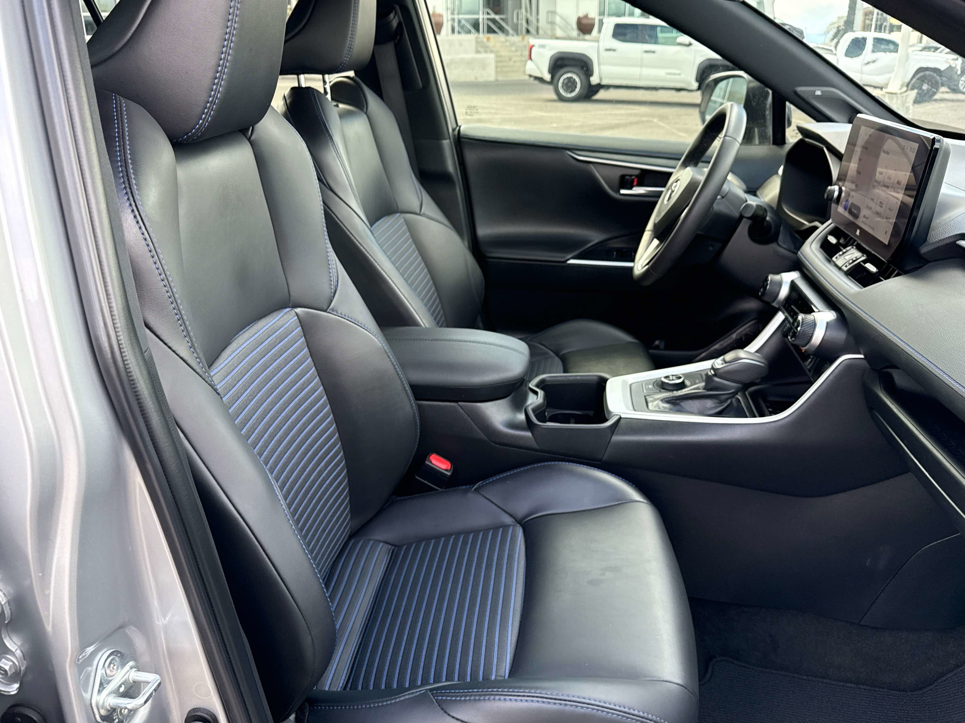 2023 Toyota RAV4 HYBRID Hybrid XSE