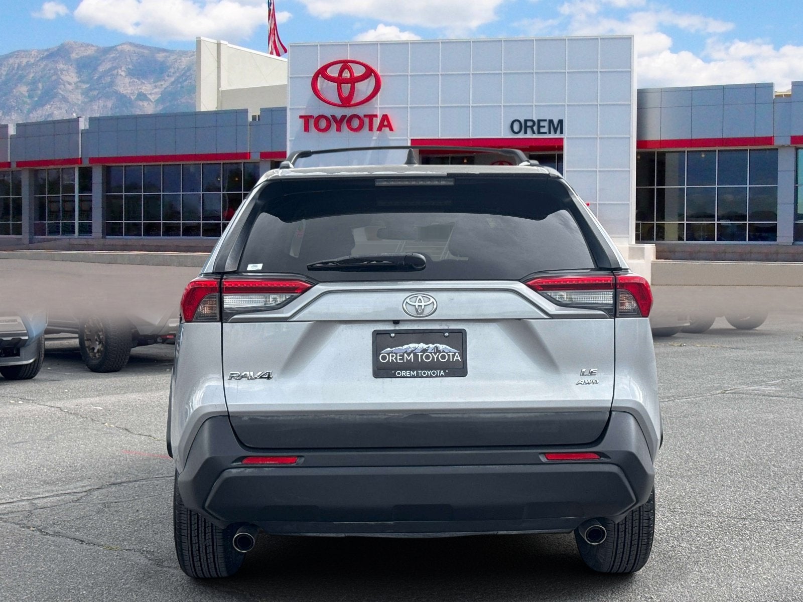 2019 Toyota RAV4 LE