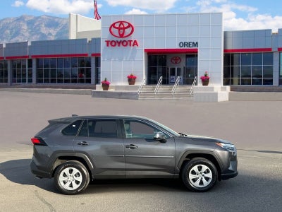 2023 Toyota RAV4 LE