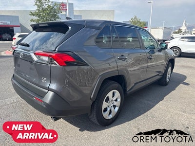 2023 Toyota RAV4 LE