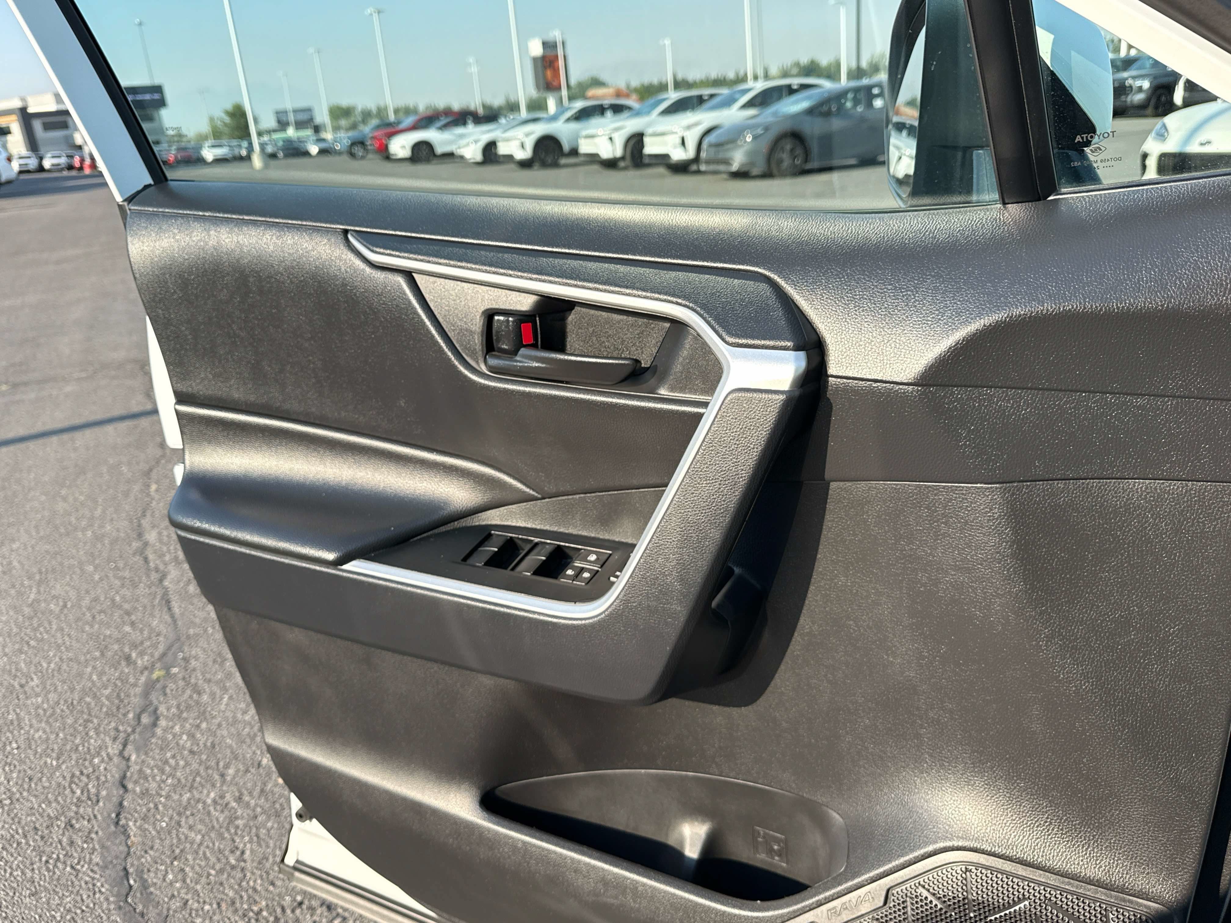 2024 Toyota RAV4 Hybrid Hybrid LE