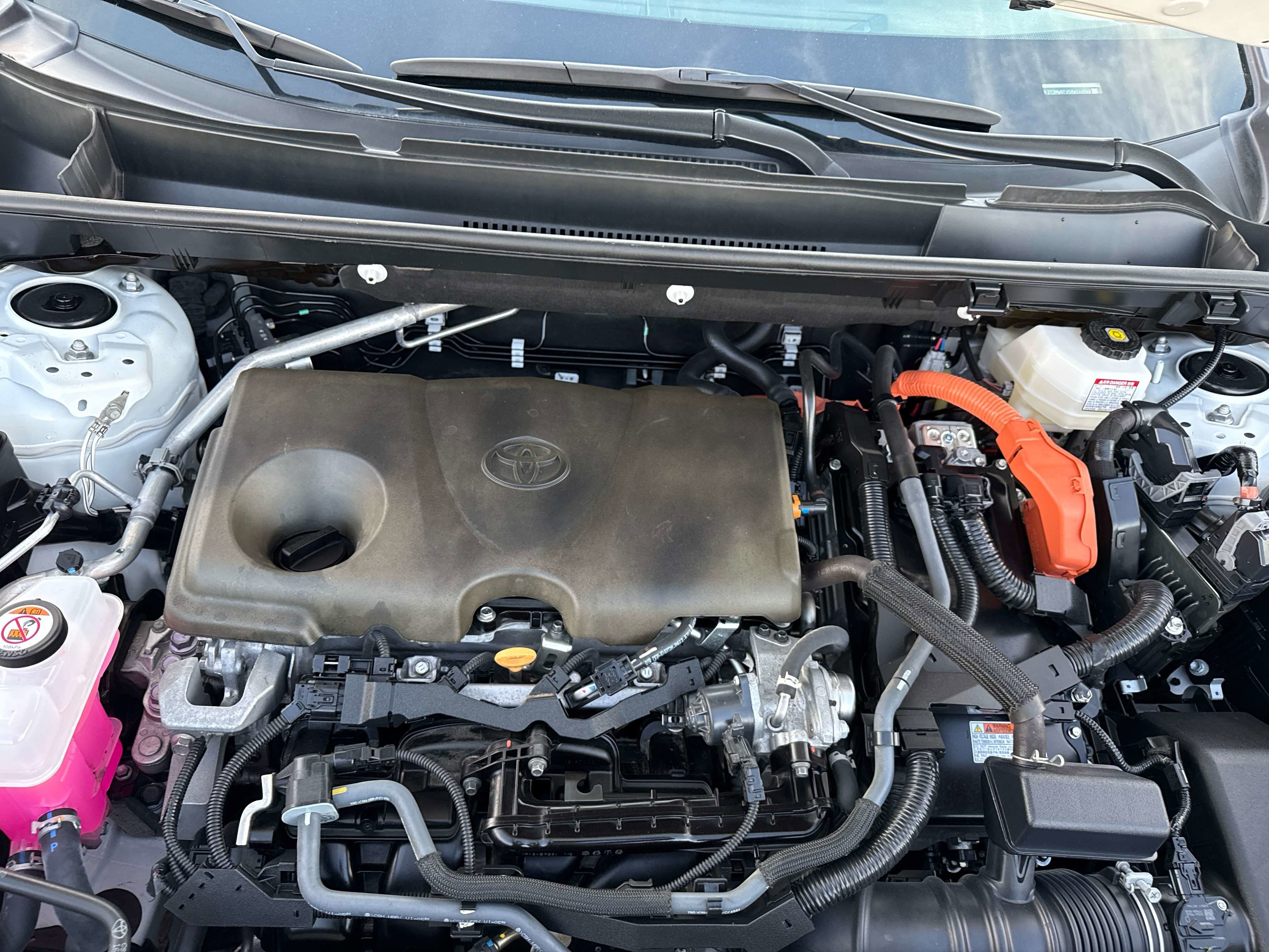 2024 Toyota RAV4 HYBRID Hybrid LE