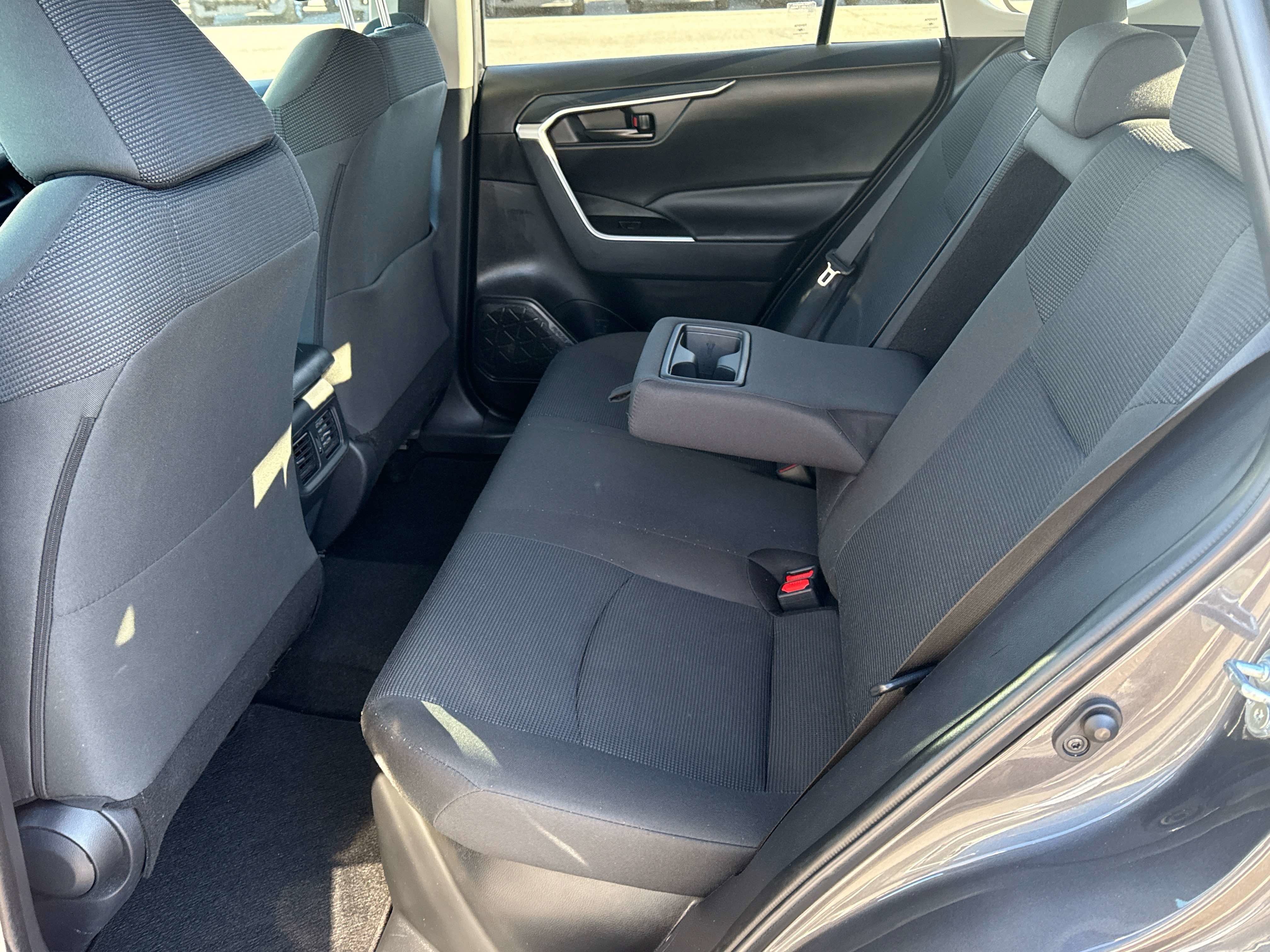 2025 Toyota RAV4 HYBRID Hybrid LE