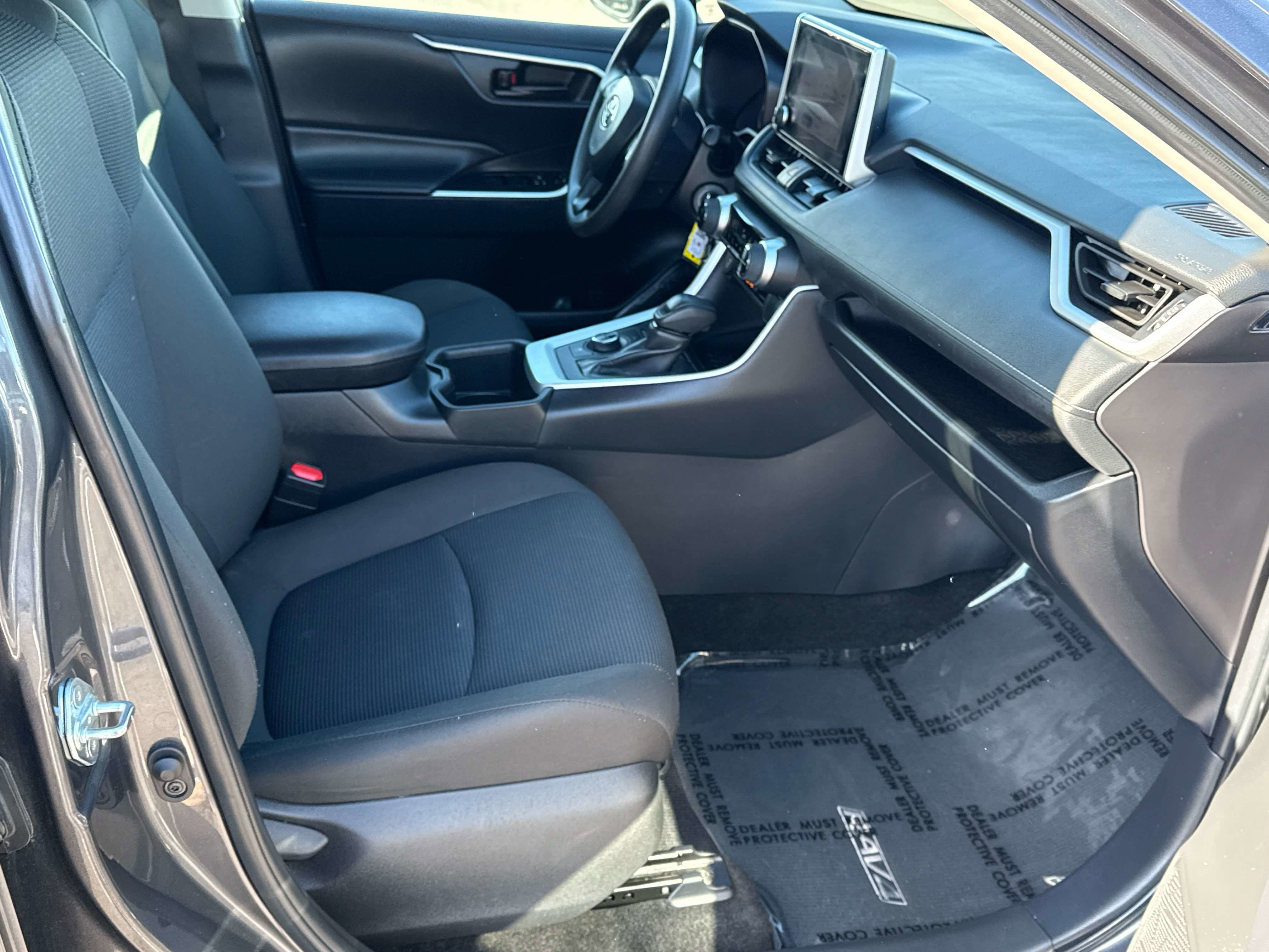 2025 Toyota RAV4 HYBRID Hybrid LE