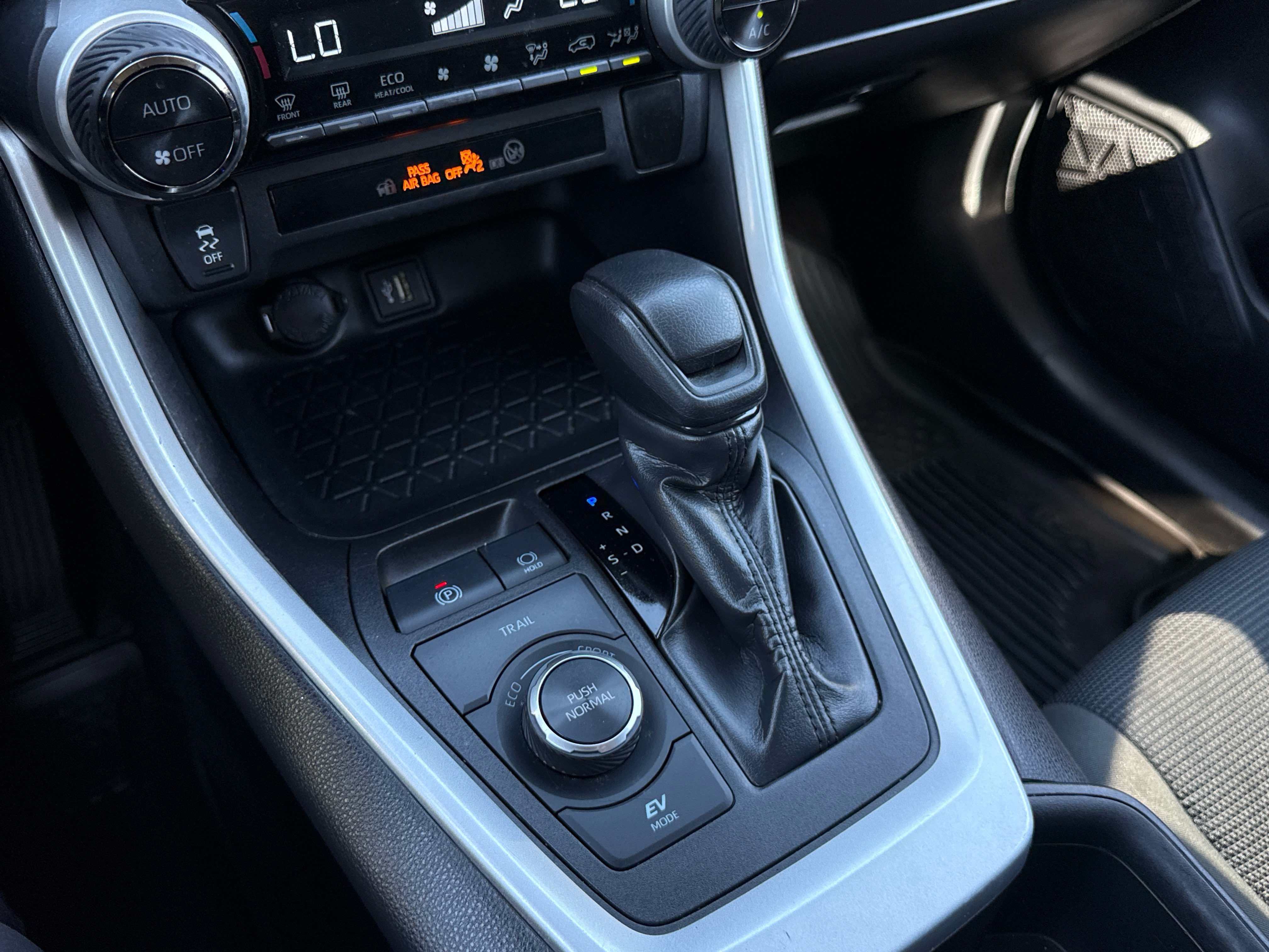 2024 Toyota RAV4 Hybrid Hybrid LE
