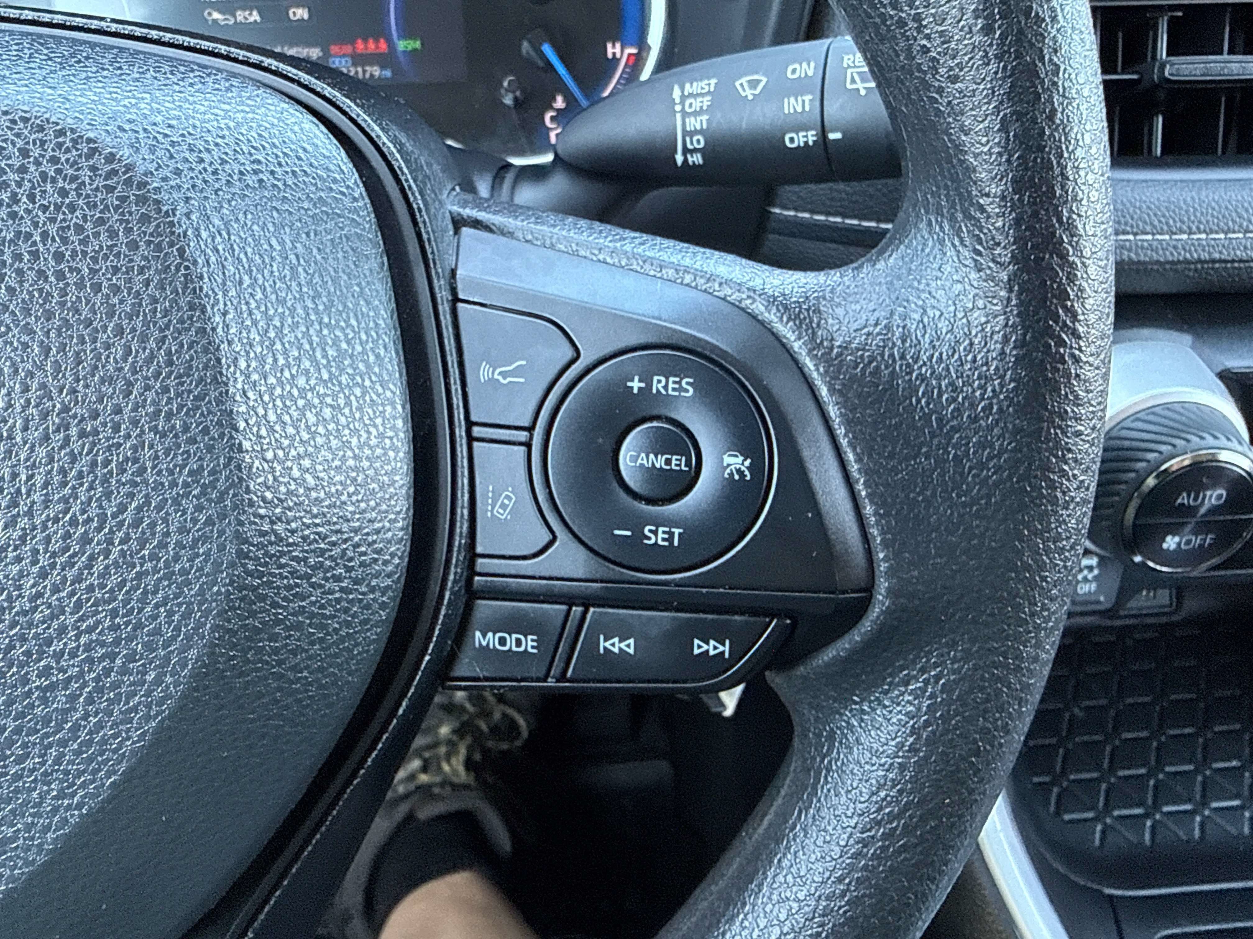 2024 Toyota RAV4 Hybrid Hybrid LE