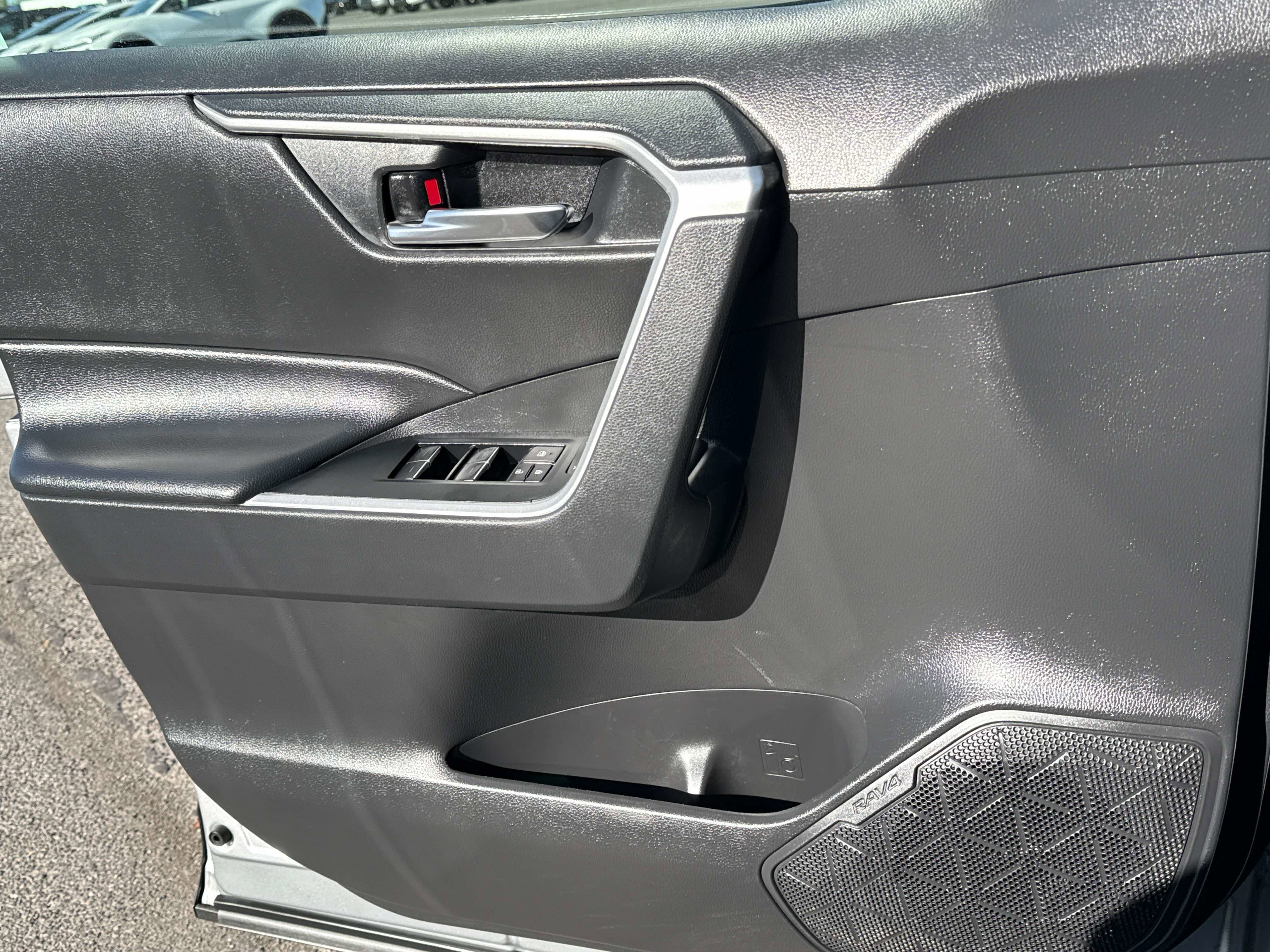 2024 Toyota RAV4 Hybrid Hybrid XLE
