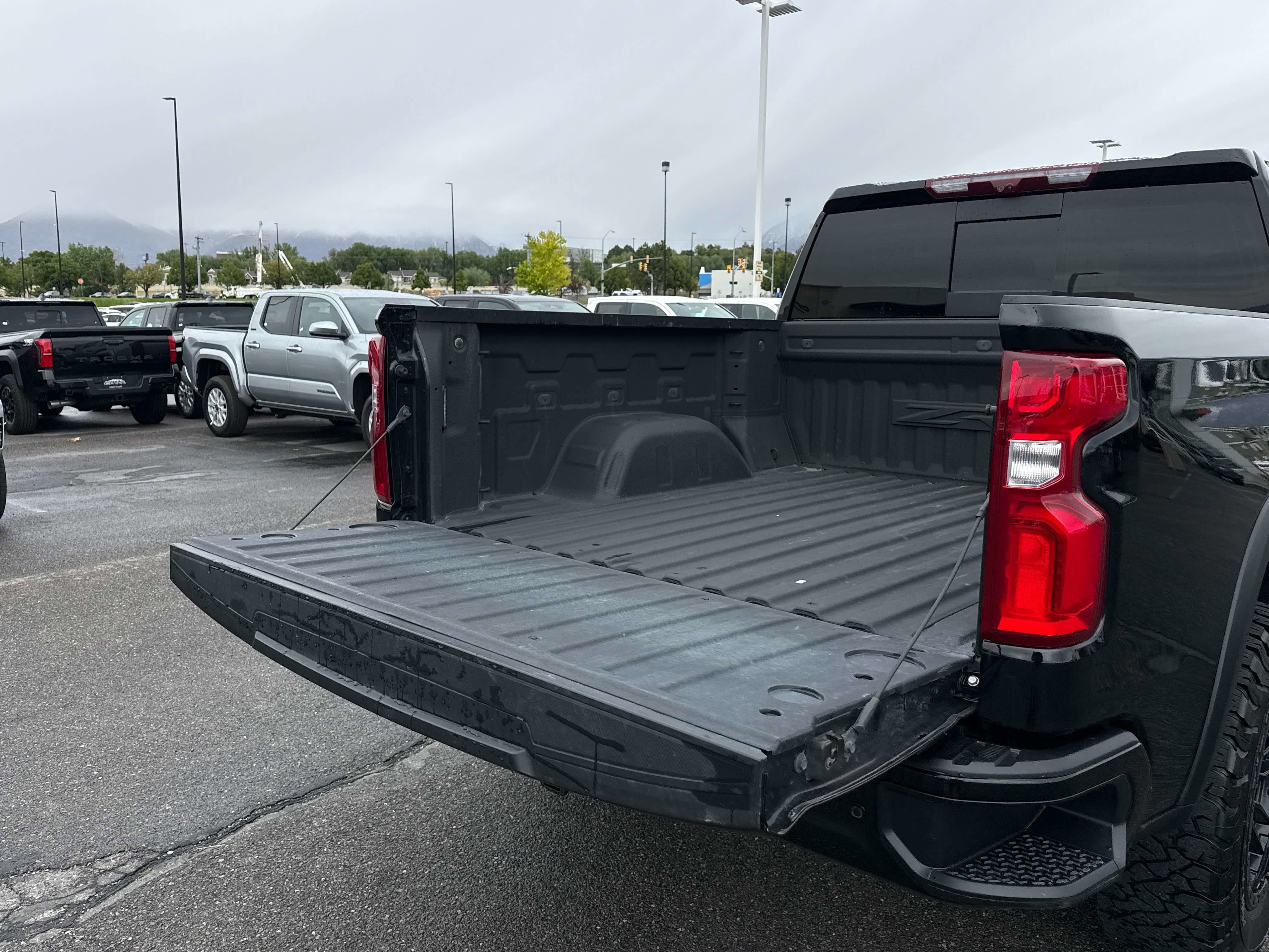 2024 Chevrolet Silverado ZR2