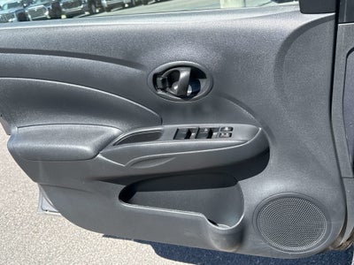 2012 Nissan Versa SV