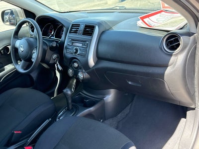 2012 Nissan Versa SV