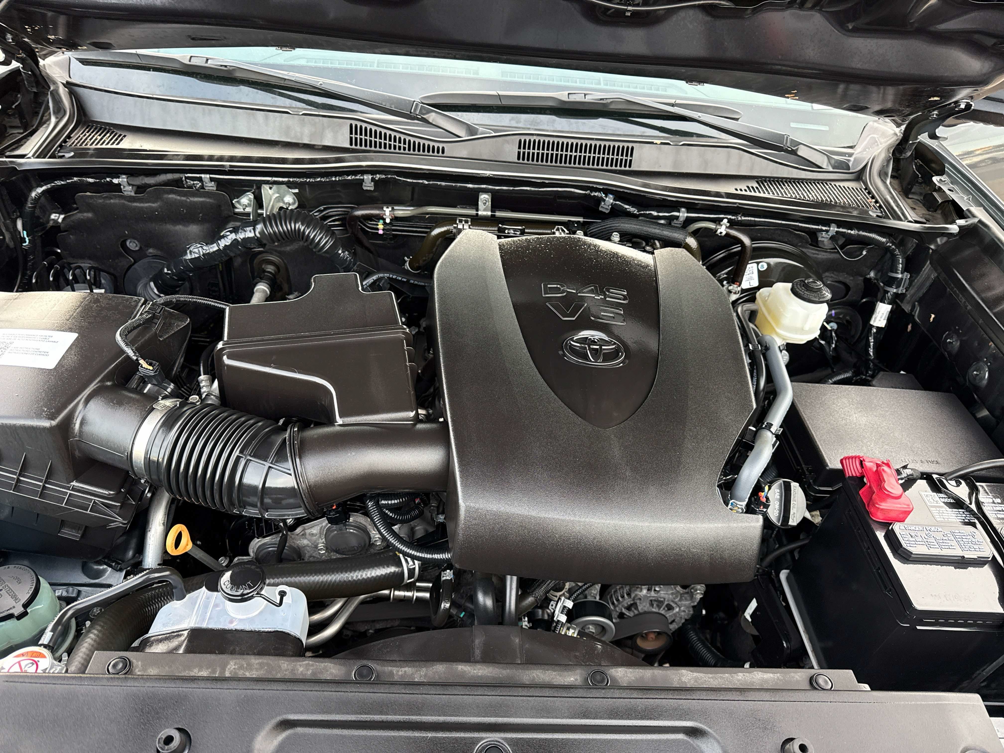2023 Toyota Tacoma SR