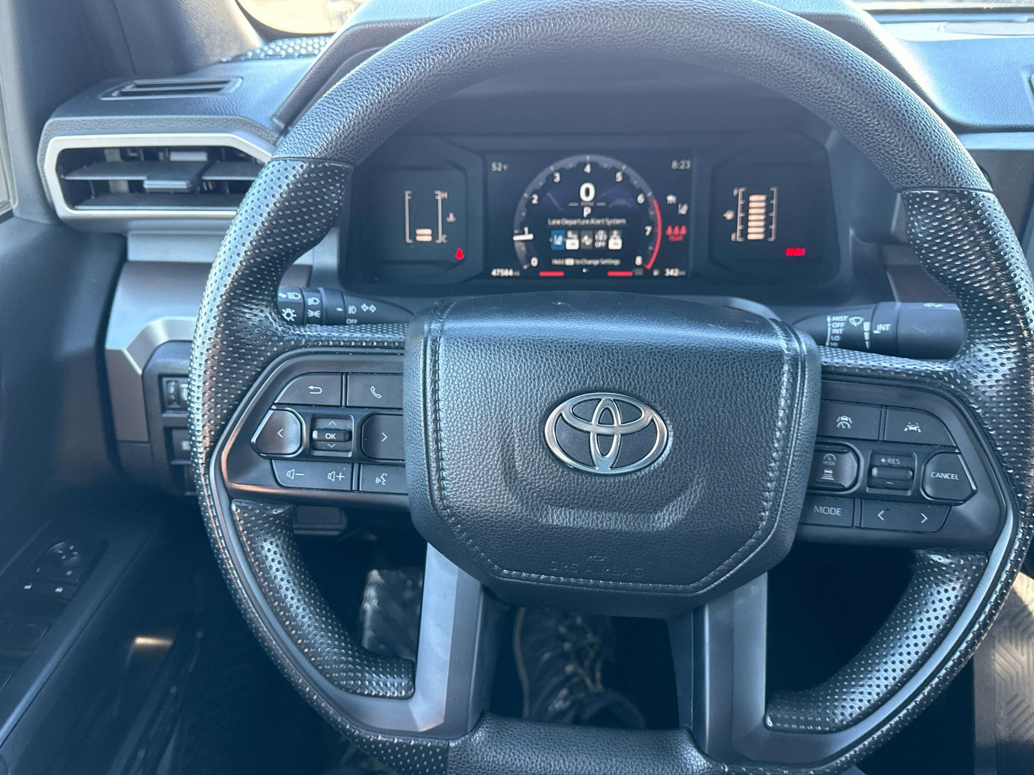 2024 Toyota TACOMA SR5 SR5