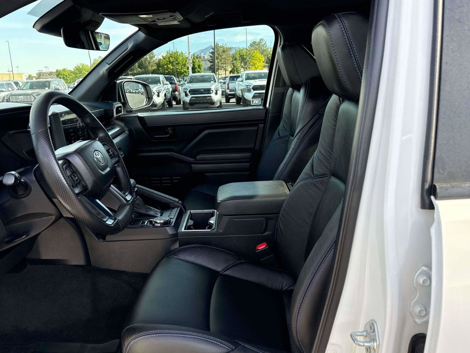 2024 Toyota TACOMA SR5 SR5