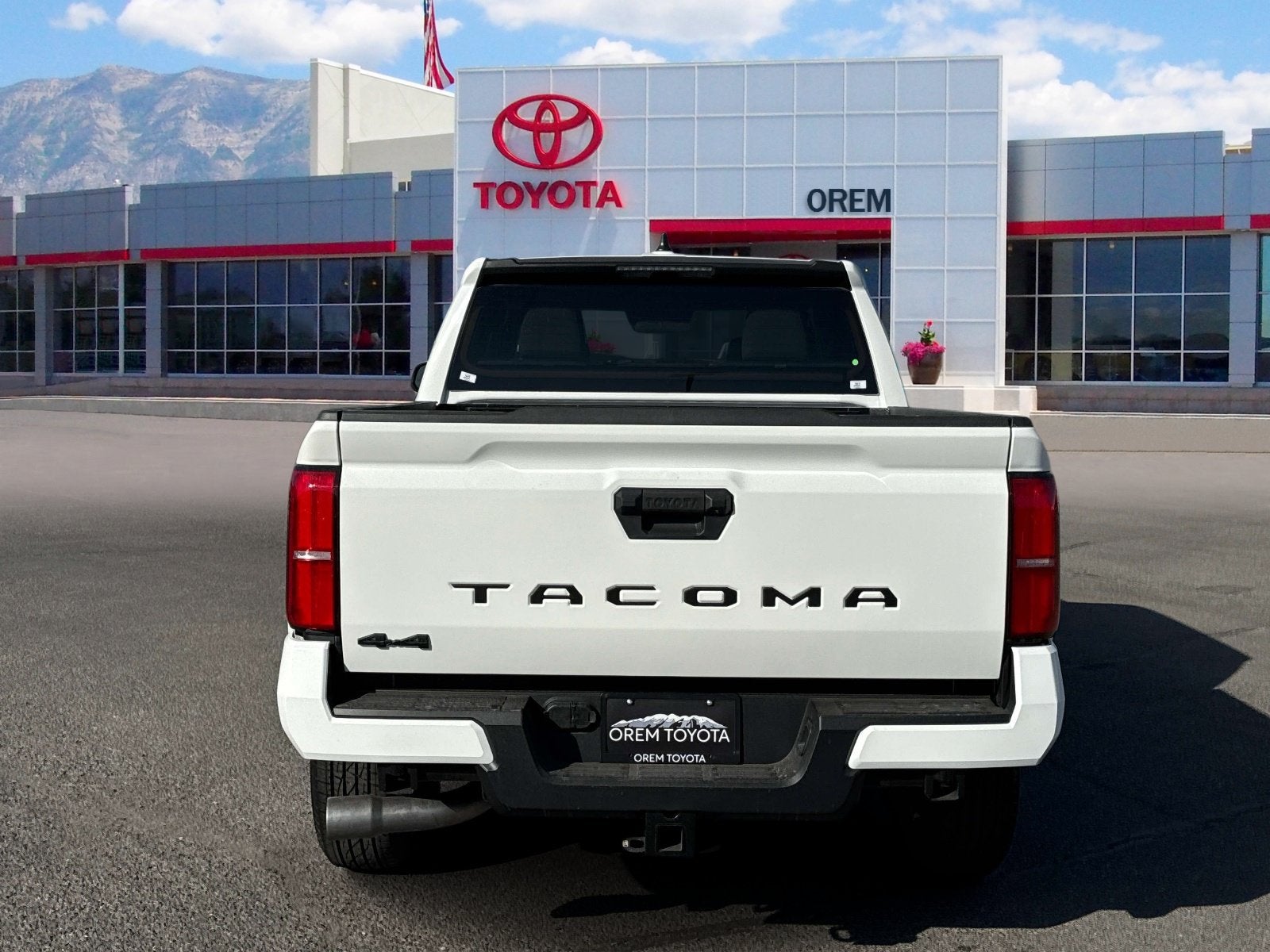 2026 Toyota Tacoma SR5