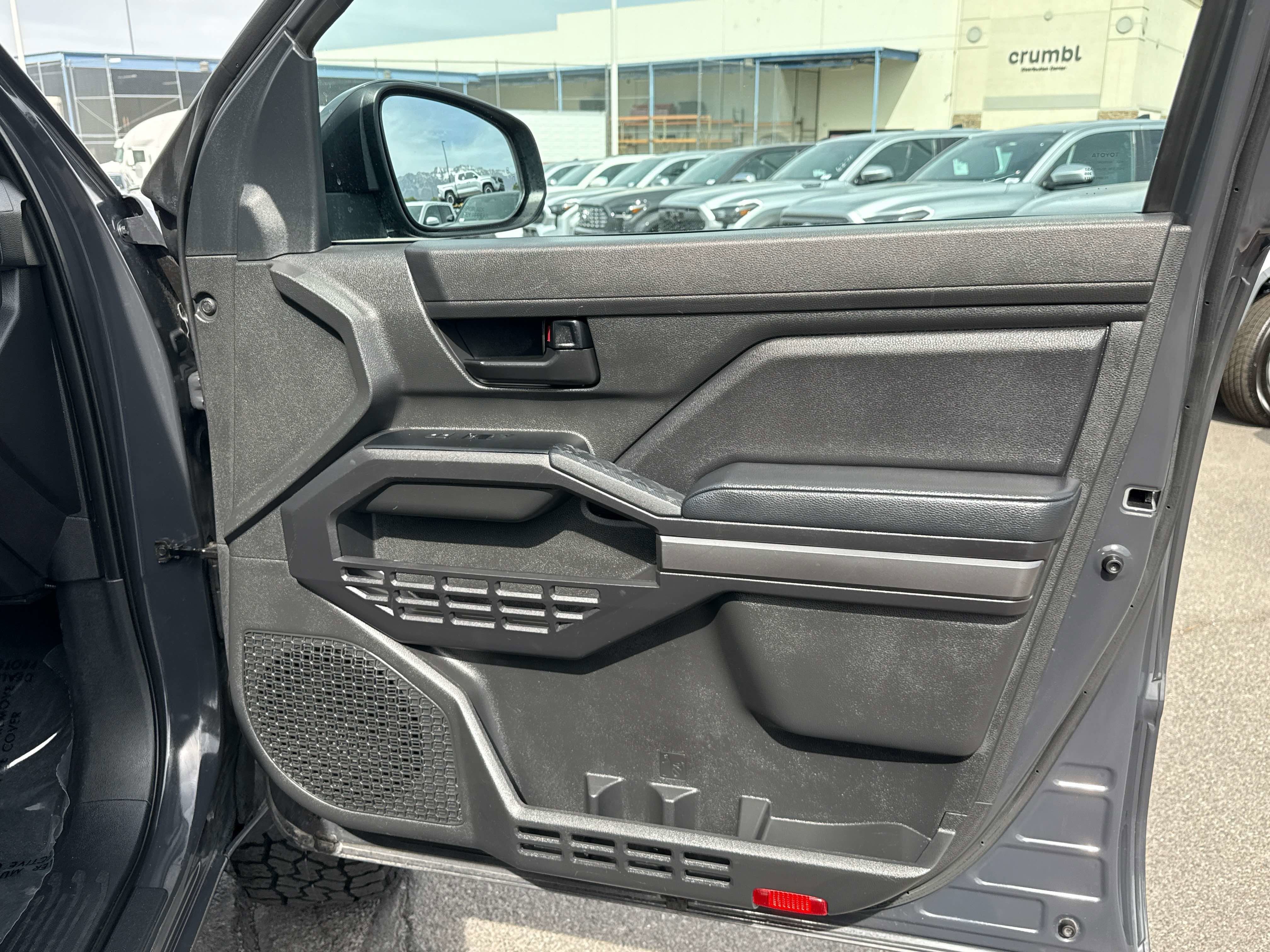 2024 Toyota TACOMA SR5 SR5