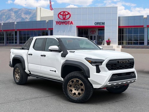 2026 Toyota Tacoma i-FORCE MAX Trailhunter