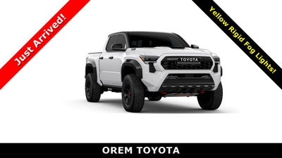 2026 Toyota Tacoma i-FORCE MAX TRD Pro