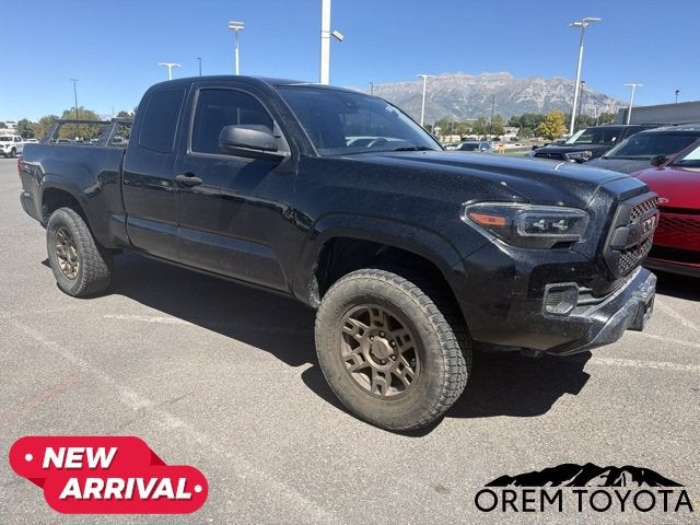 2022 Toyota Tacoma SR