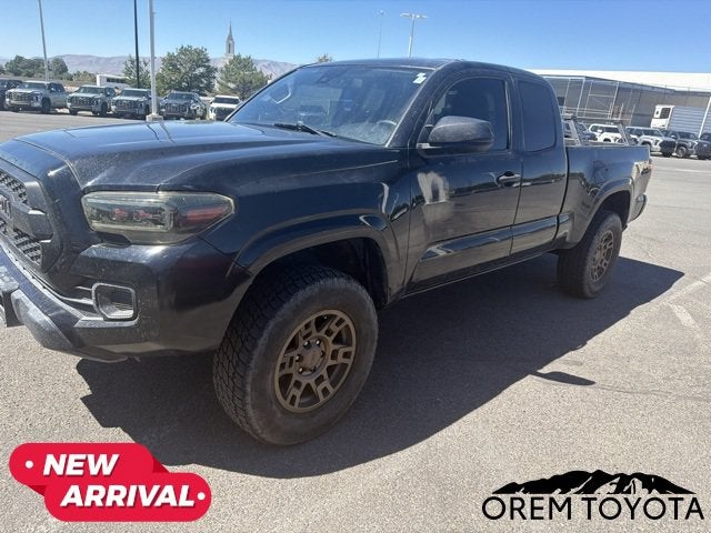 2022 Toyota Tacoma SR