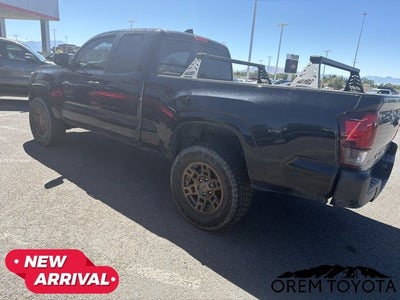 2022 Toyota Tacoma SR