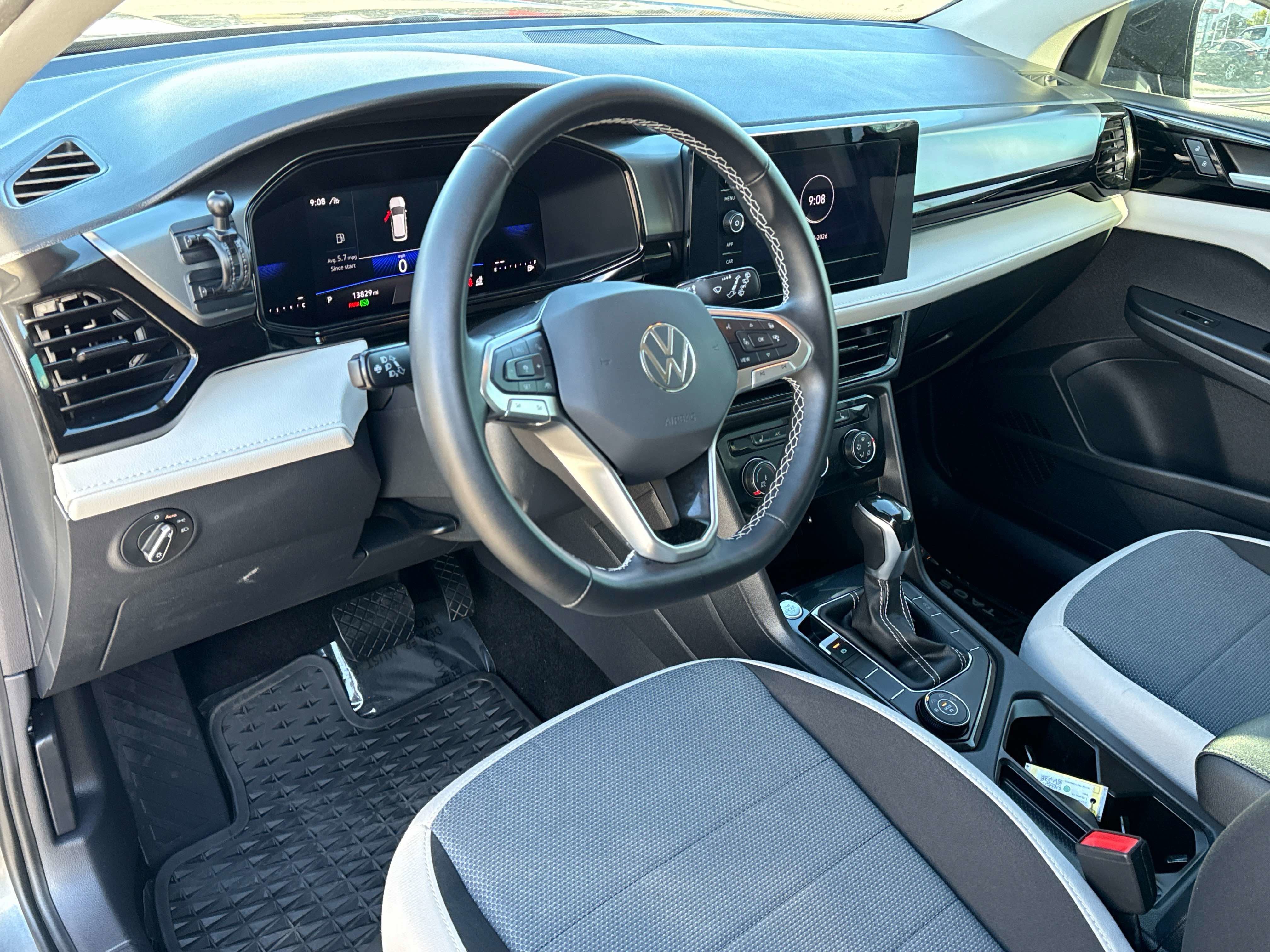 2025 Volkswagen Taos S
