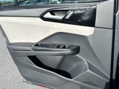 2025 Volkswagen Taos S