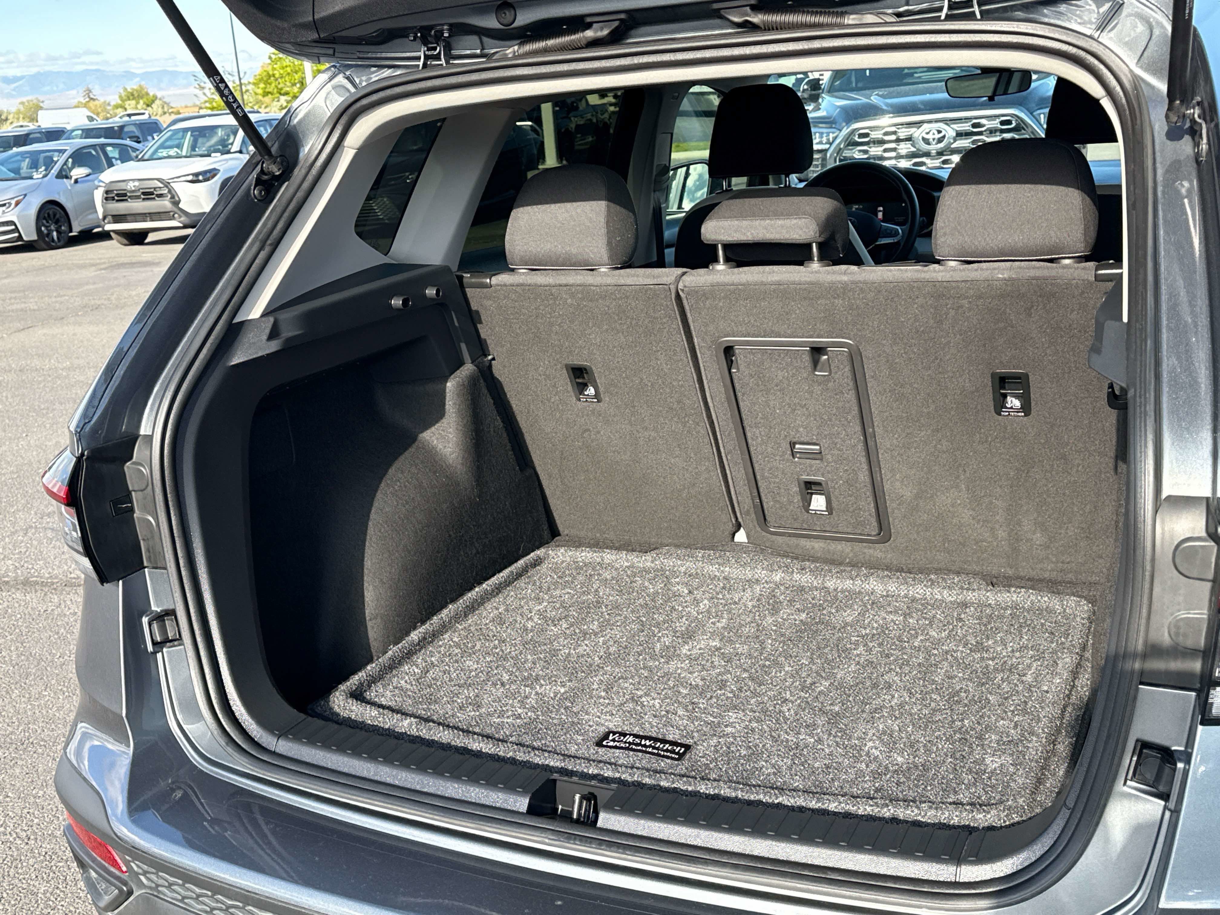 2025 Volkswagen Taos S