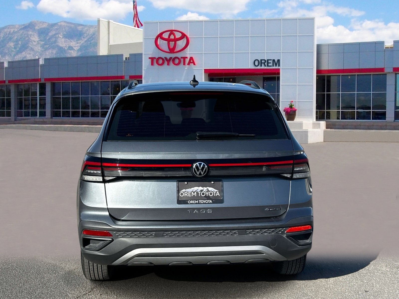 2025 Volkswagen Taos S