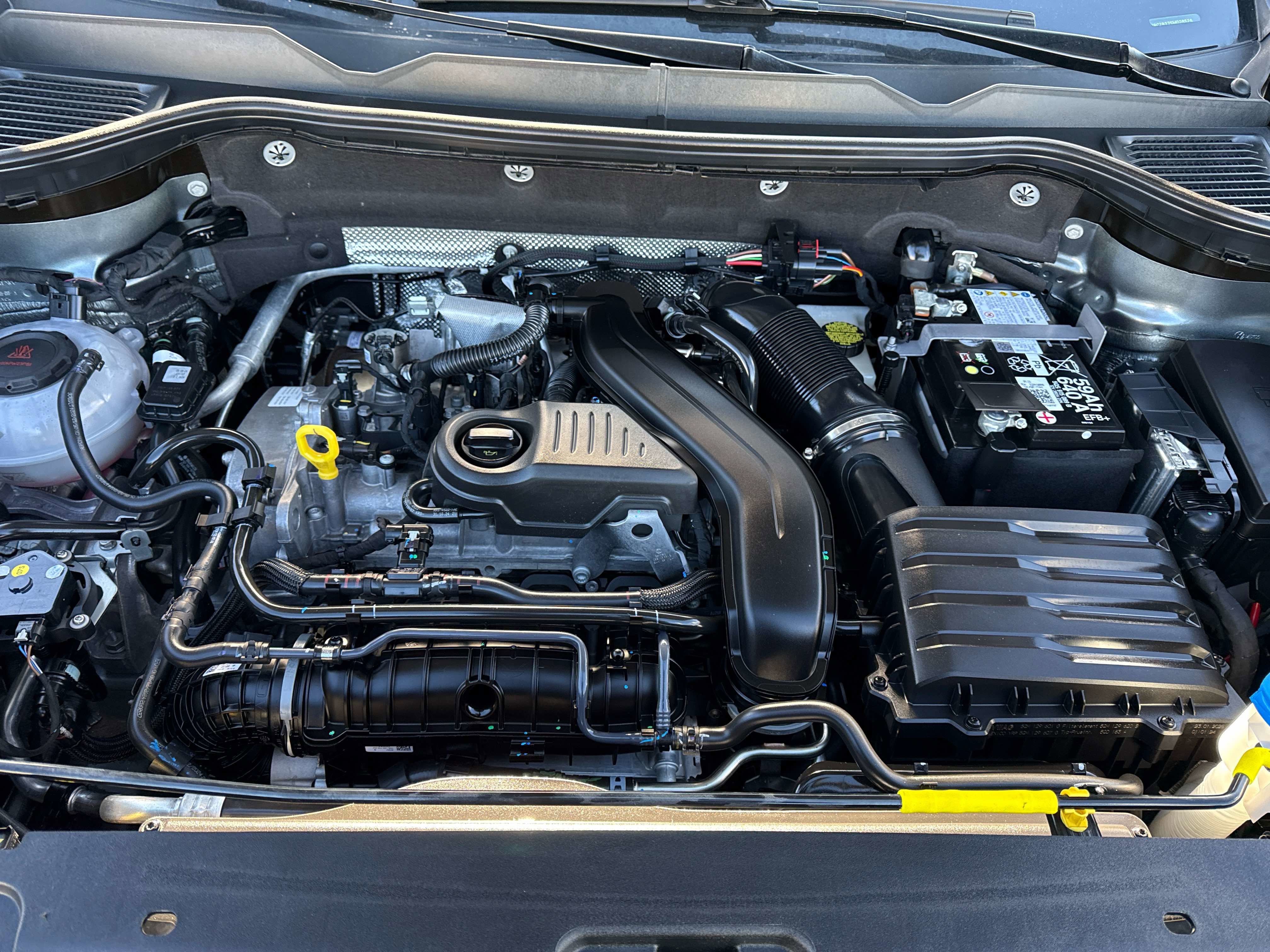 2025 Volkswagen Taos S