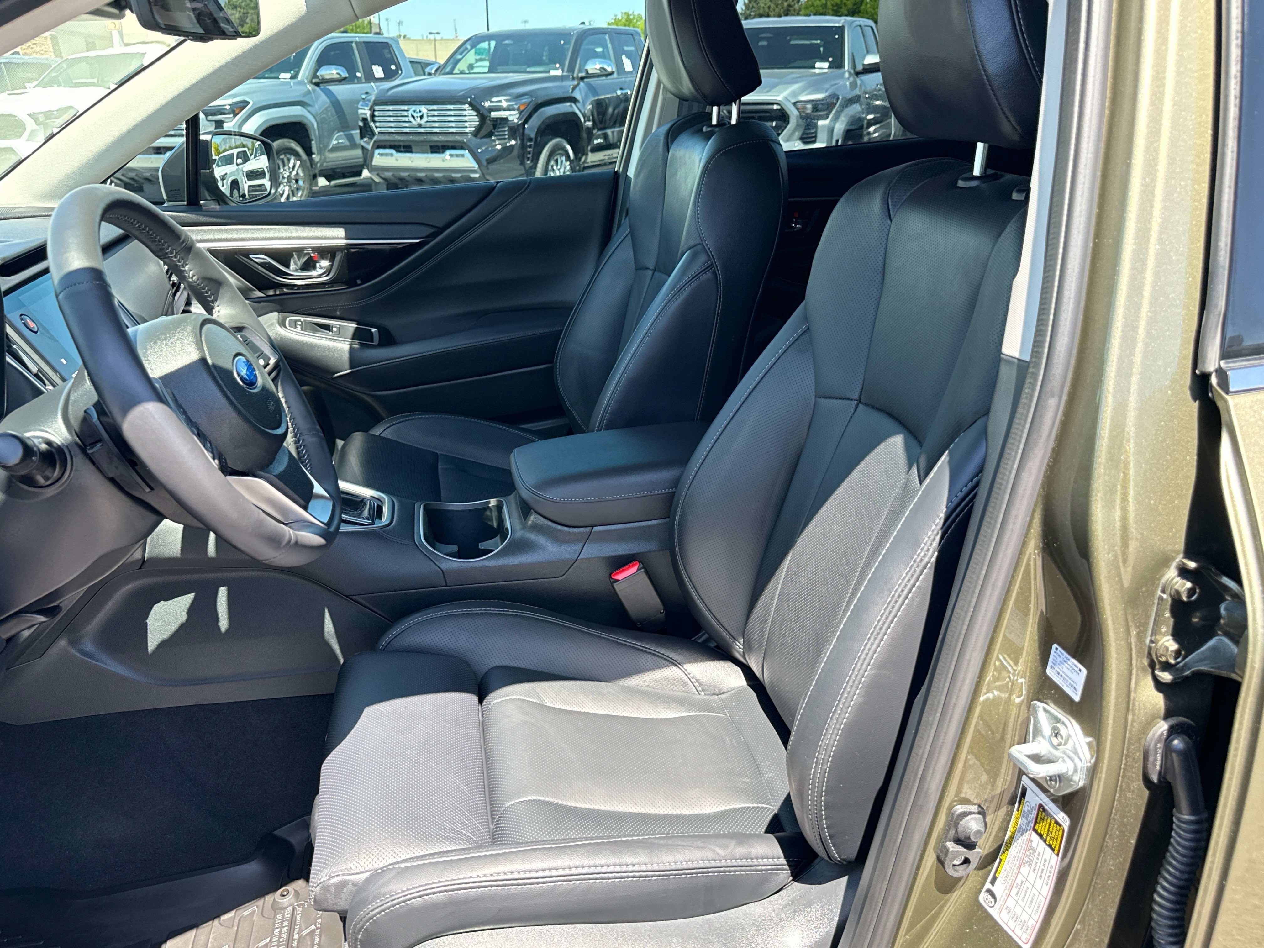 2025 Subaru Outback Touring XT