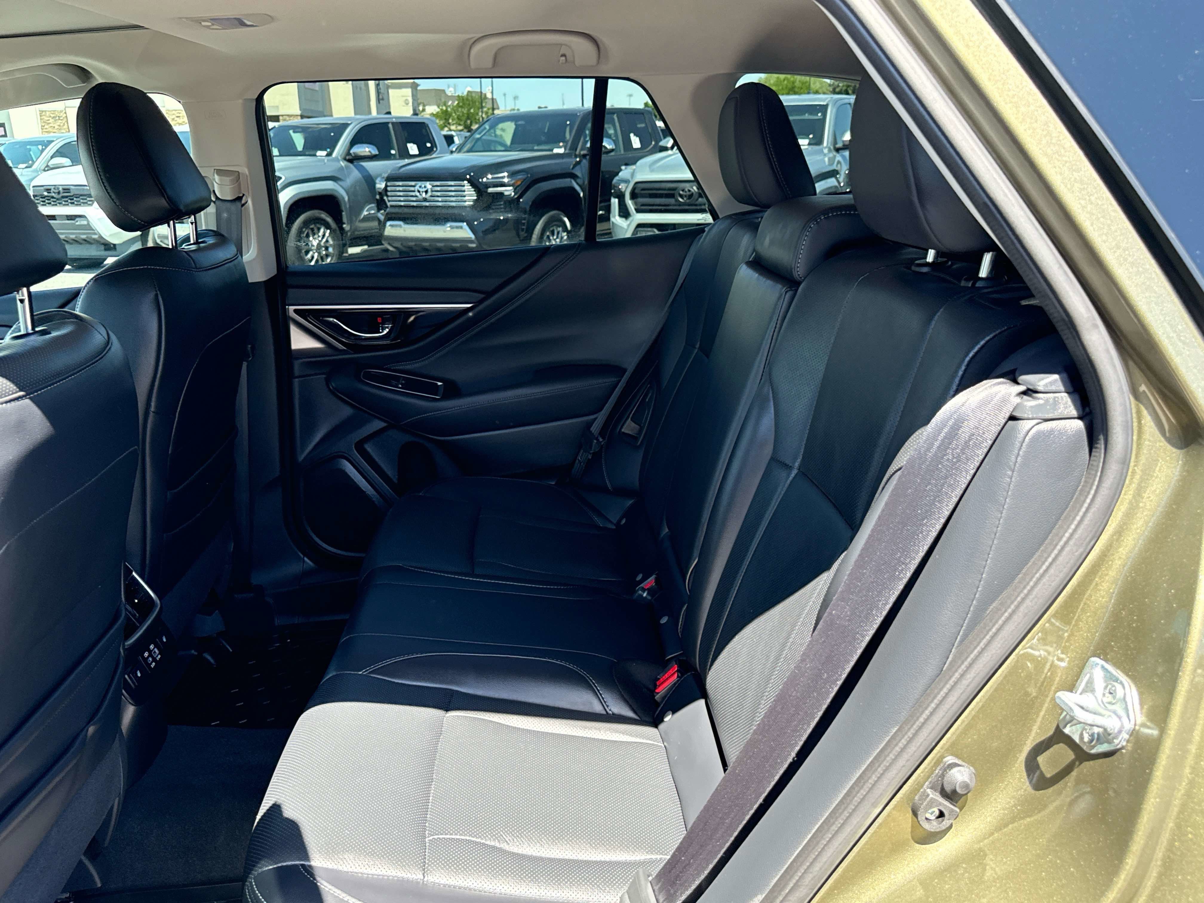 2025 Subaru Outback Touring XT