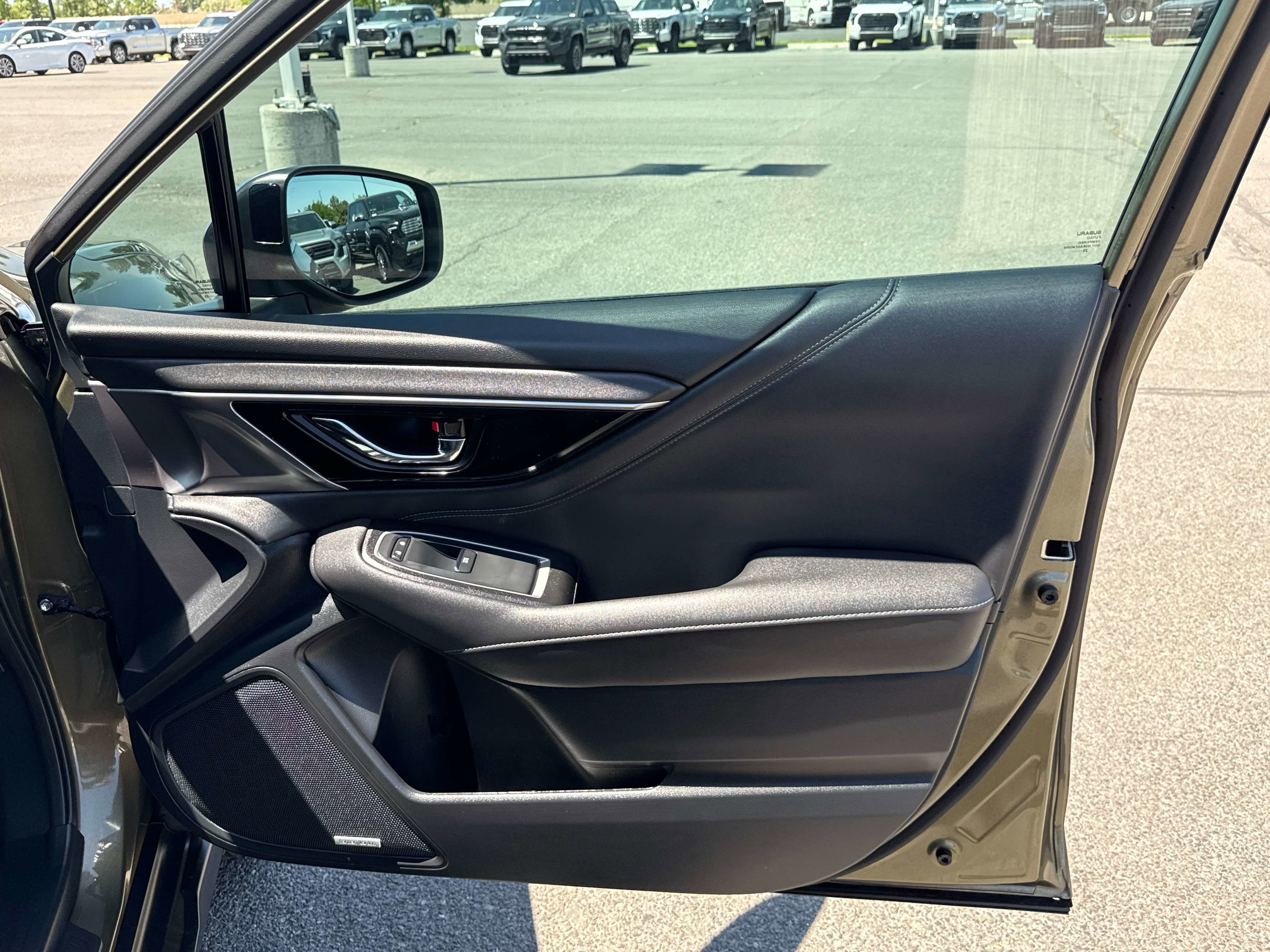 2025 Subaru Outback Touring XT