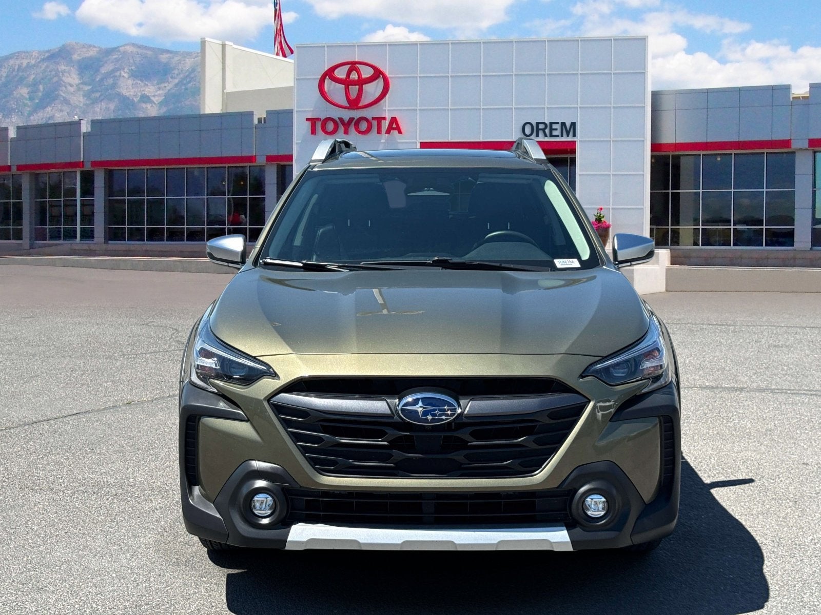 2025 Subaru Outback Touring XT
