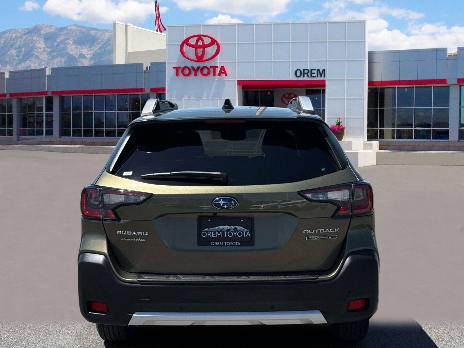 2025 Subaru Outback Touring XT