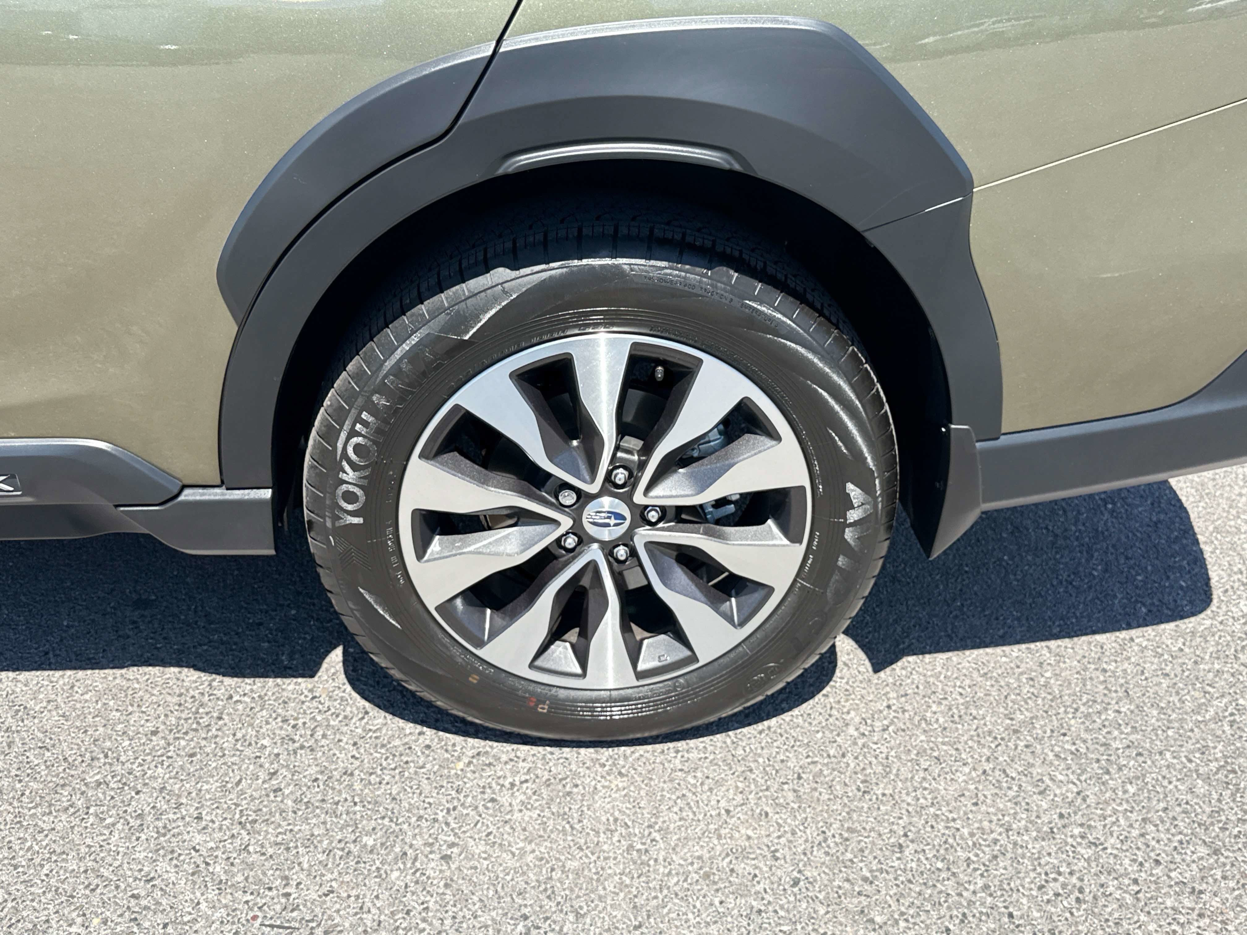 2025 Subaru Outback Touring XT