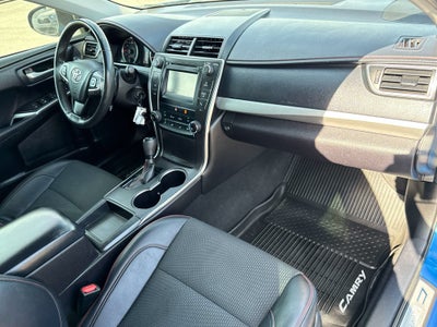 2017 Toyota Camry SE